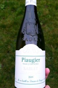 En låda vitt (6fl): Sablet Blanc 199 kr/fl