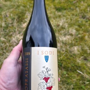 En låda rött (6 fl): Soprasassi 439 kr/fl